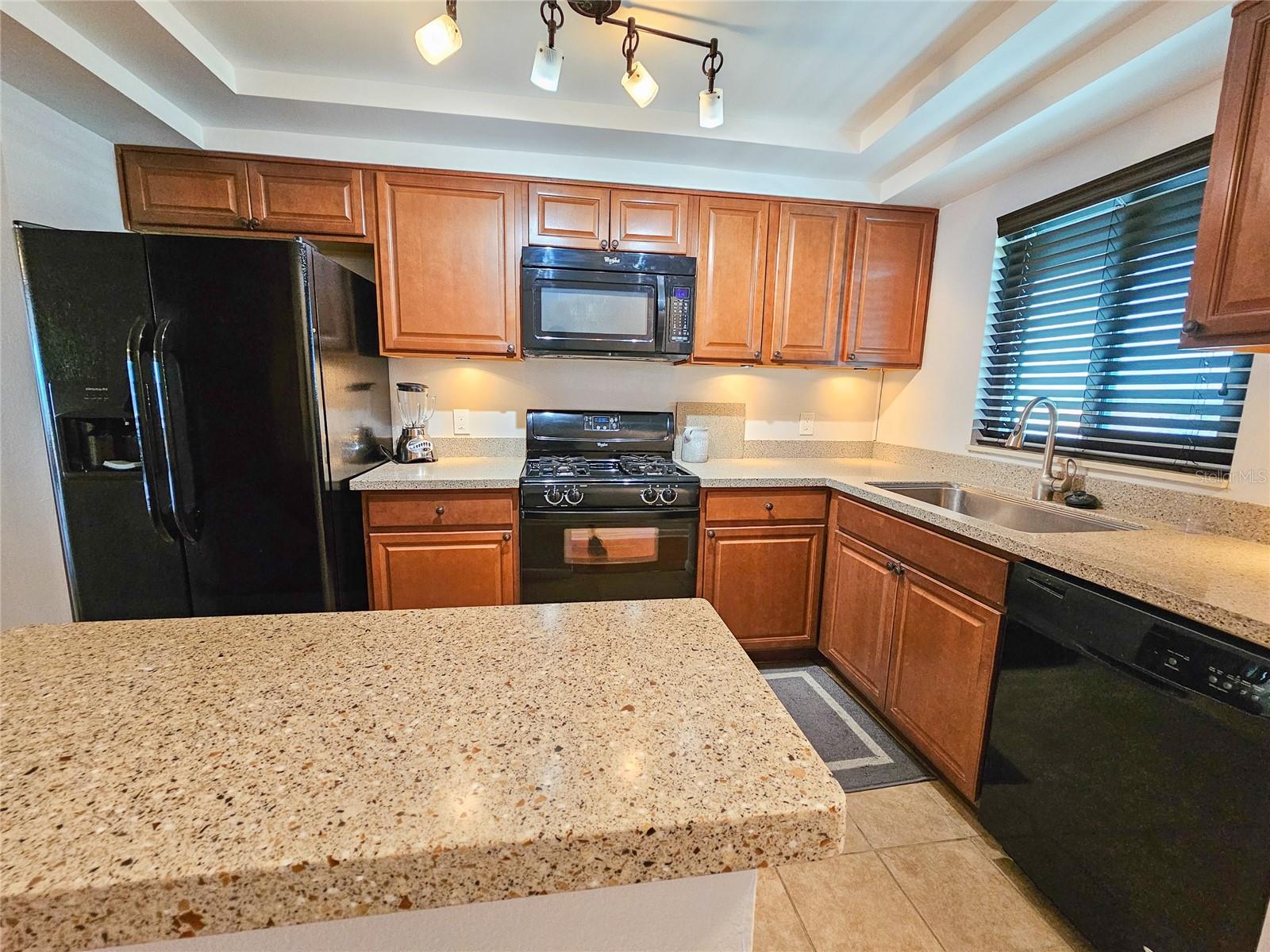 Image 3 of 22 For 5980 Shore Boulevard S 808