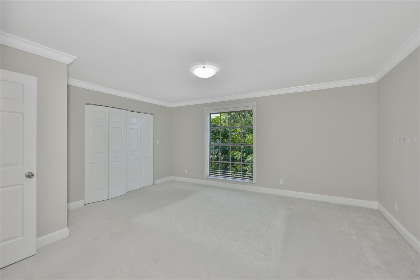 Image 19 of 40 For 606 Glen Avenue 10