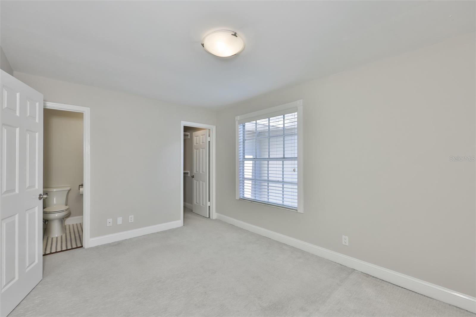 Image 27 of 40 For 606 Glen Avenue 10