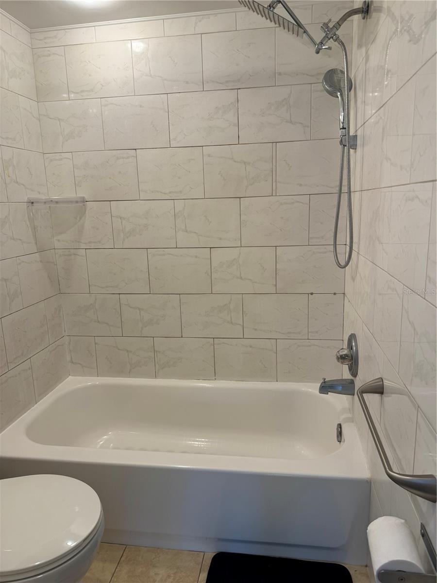 Image 11 of 20 For 7580 92nd Street 102d