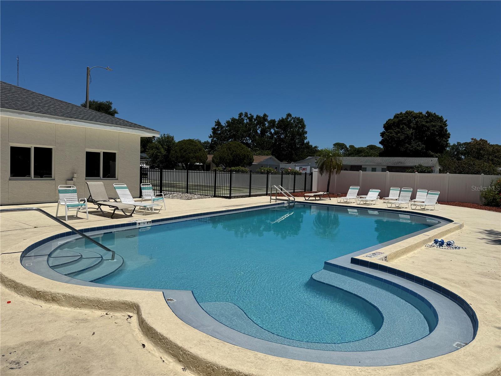 Image 20 of 20 For 7580 92nd Street 102d