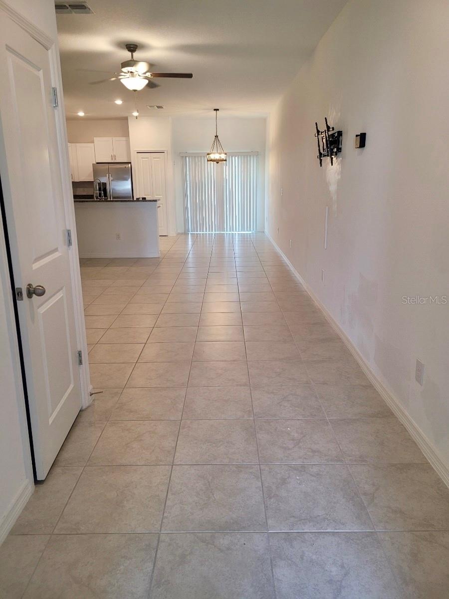 Image 4 of 12 For 5122 Forum Boulevard