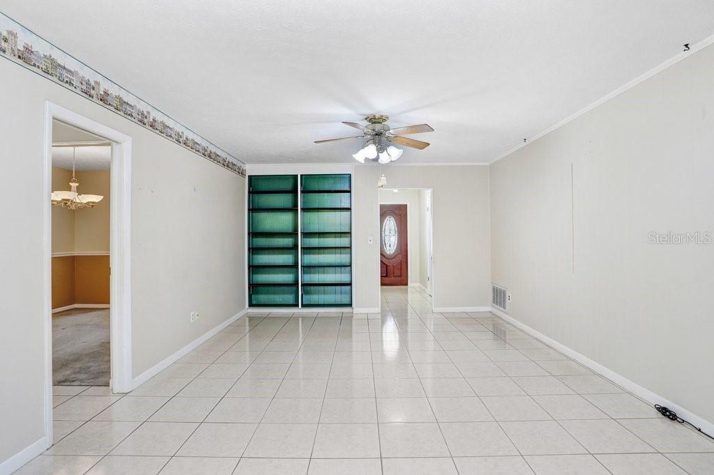 Image 7 of 30 For 14608 Brentwood Place