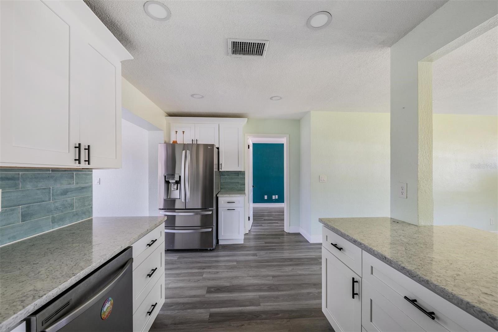 Image 12 of 35 For 3920 Wahoo Drive Se
