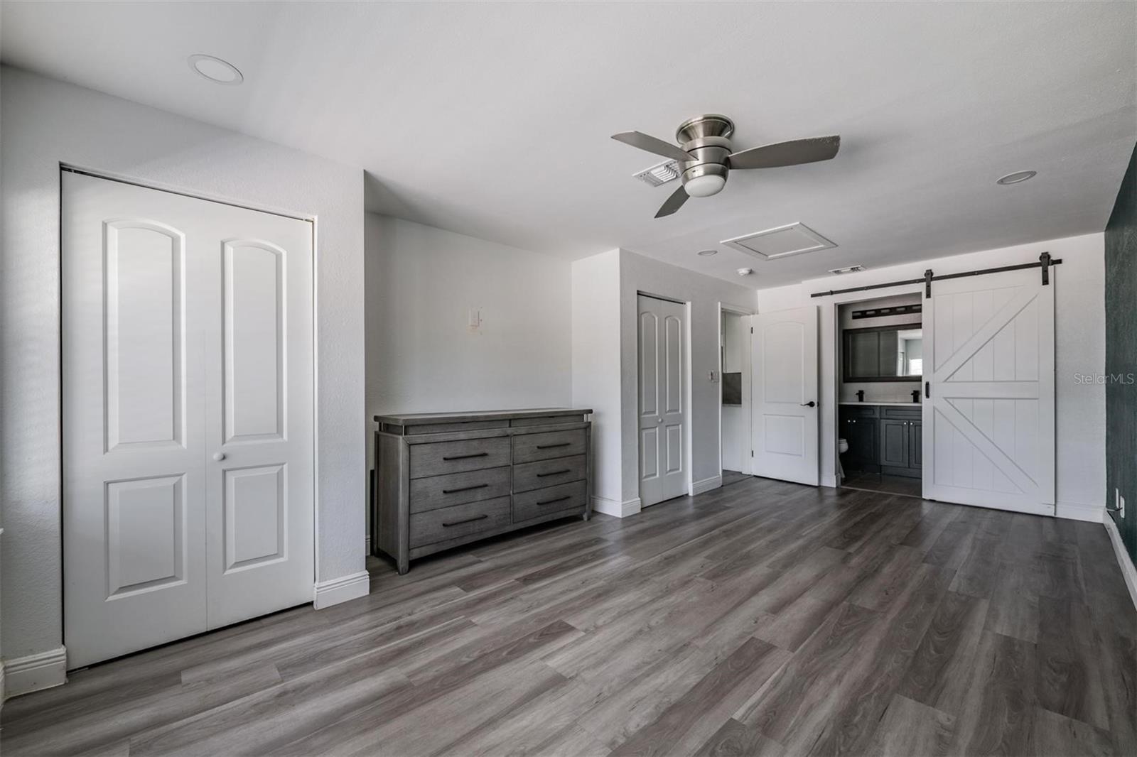 Image 17 of 35 For 3920 Wahoo Drive Se