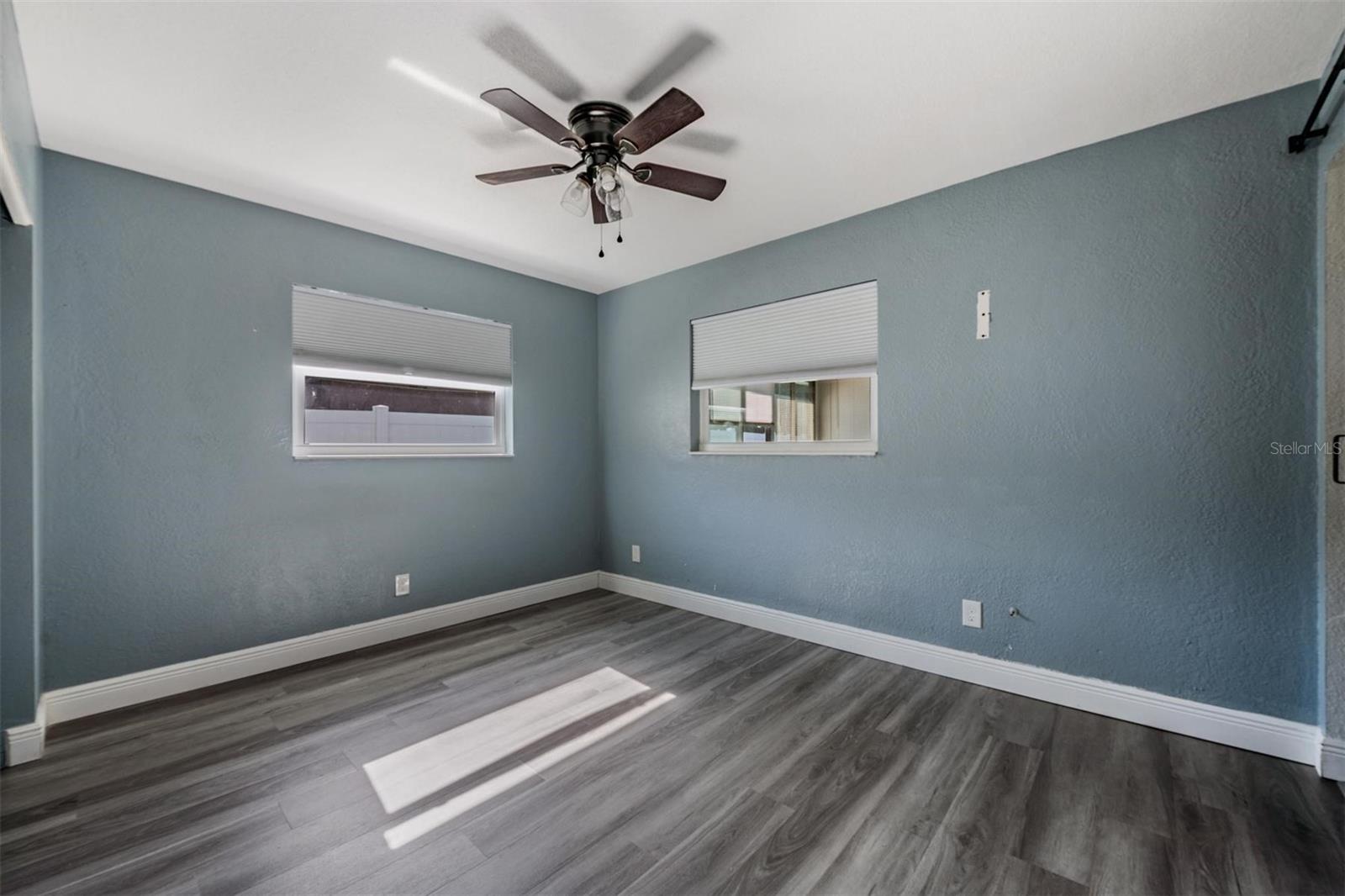 Image 19 of 35 For 3920 Wahoo Drive Se