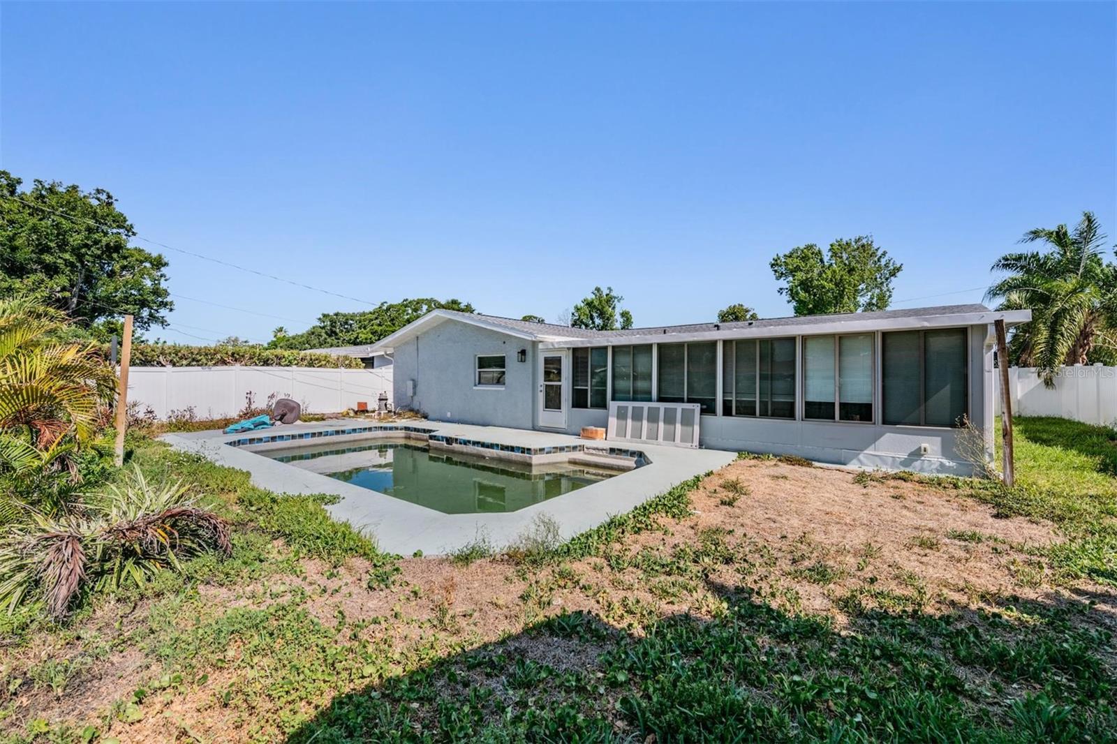Image 30 of 35 For 3920 Wahoo Drive Se