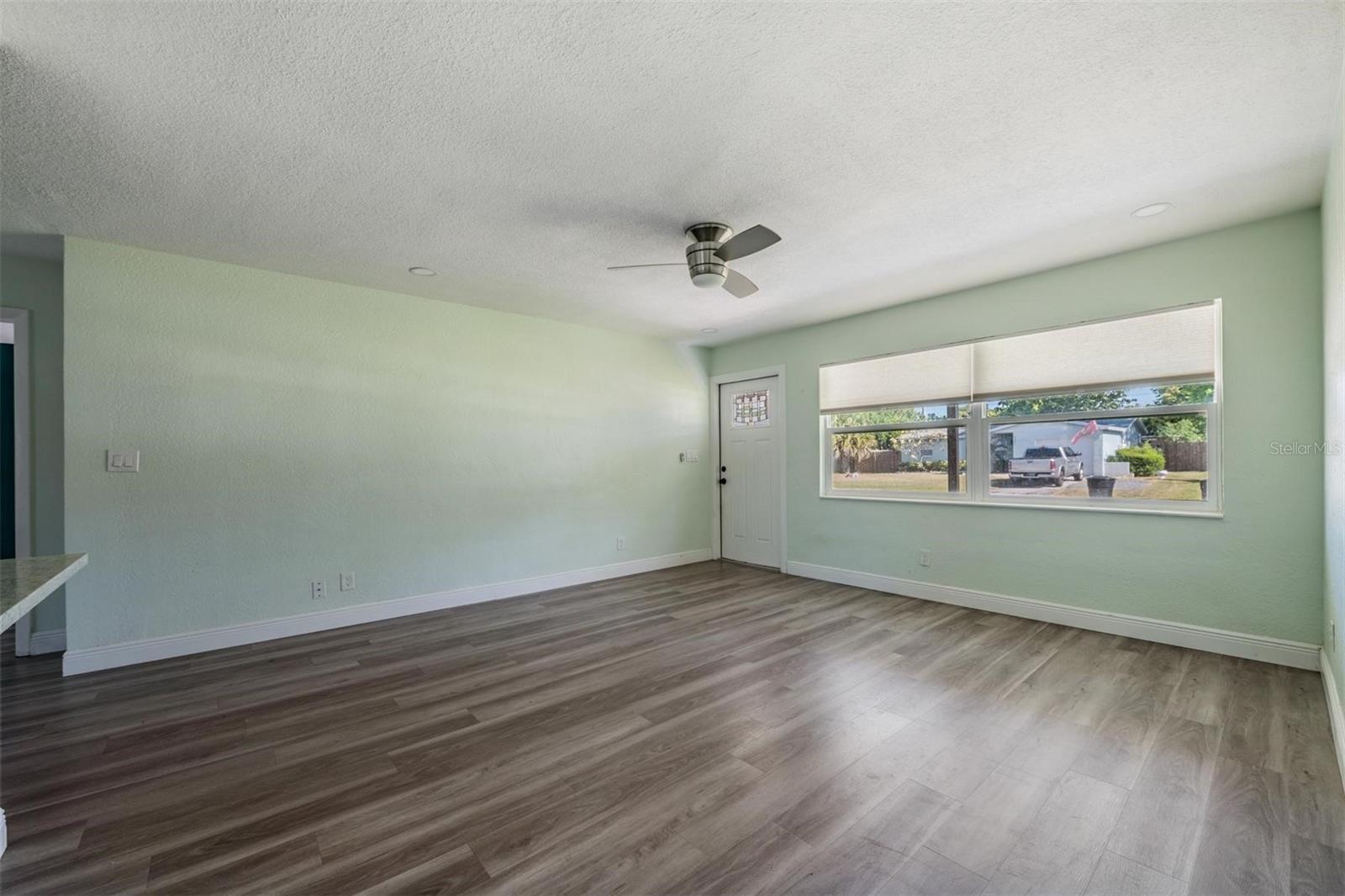Image 6 of 35 For 3920 Wahoo Drive Se