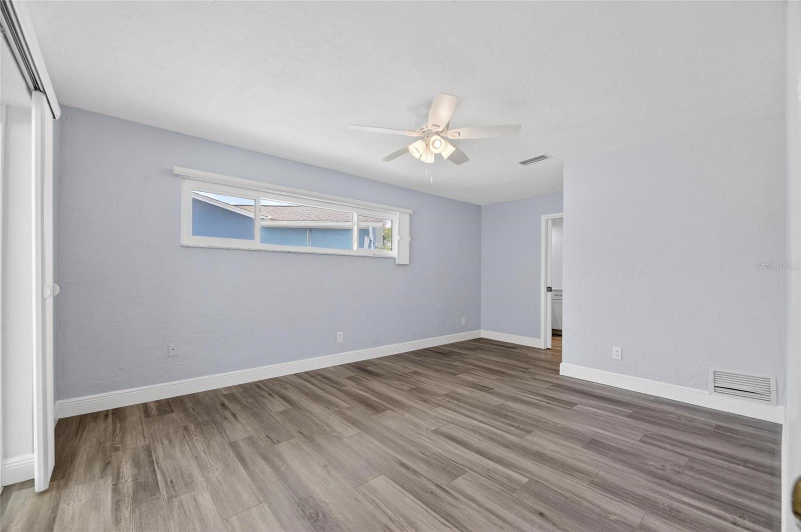 Image 30 of 59 For 6305 Cottonwood Lane