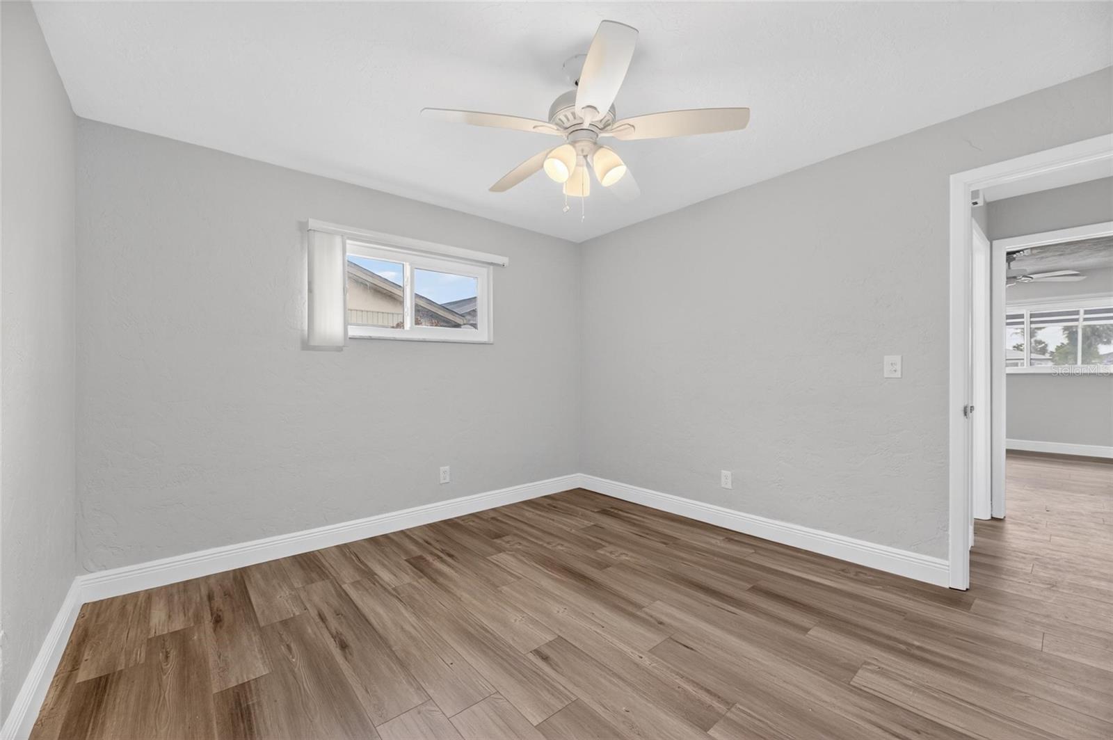 Image 40 of 59 For 6305 Cottonwood Lane