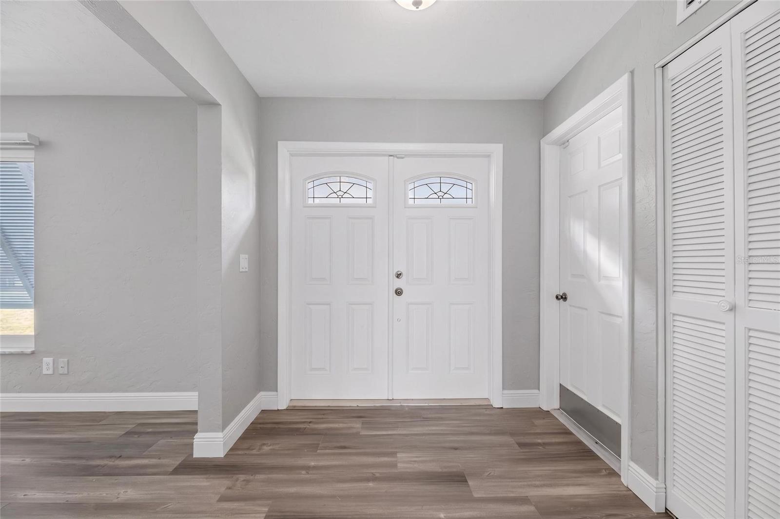 Image 7 of 59 For 6305 Cottonwood Lane