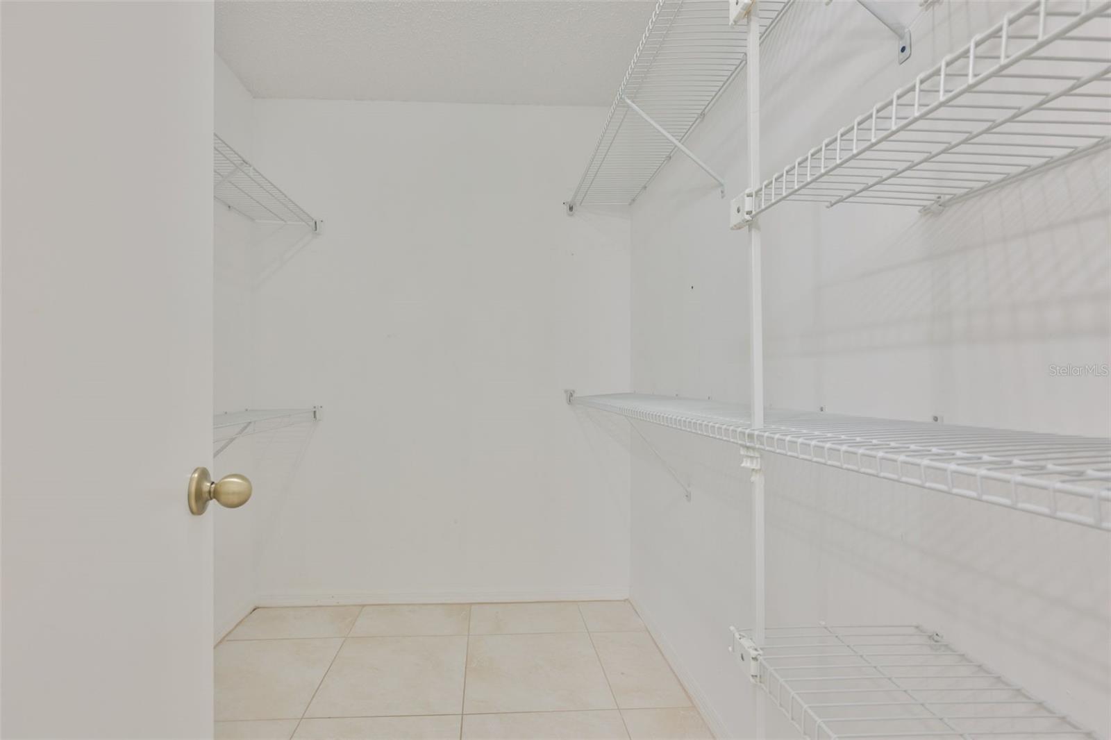 Image 18 of 100 For 1209 Litchfield Drive 42
