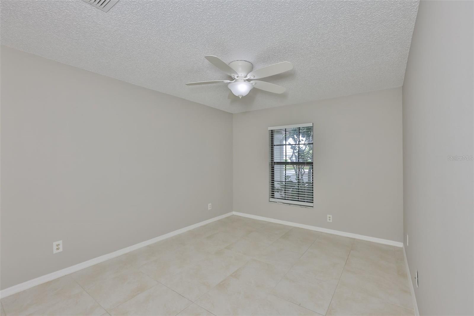 Image 36 of 100 For 1209 Litchfield Drive 42
