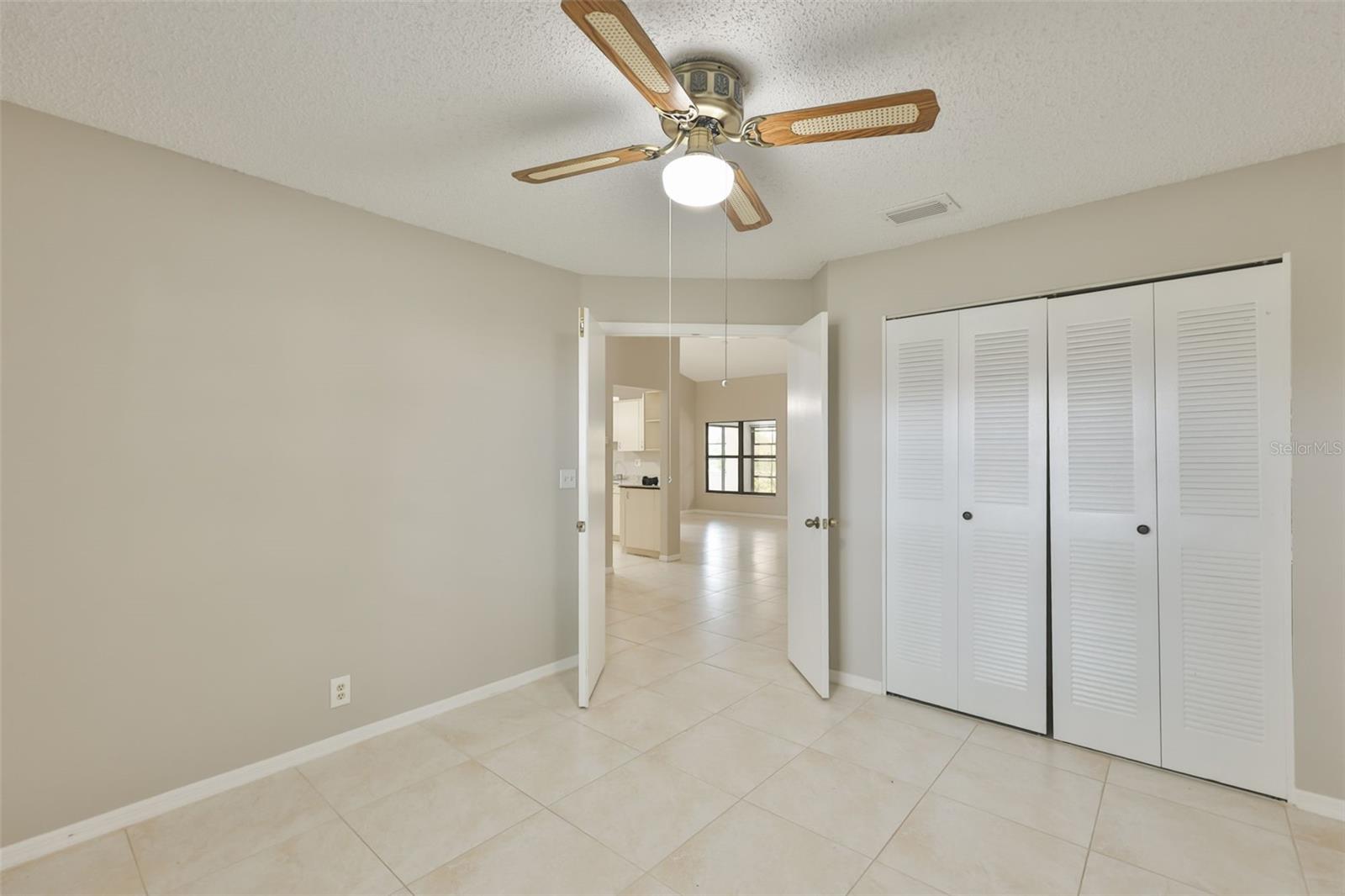 Image 9 of 100 For 1209 Litchfield Drive 42