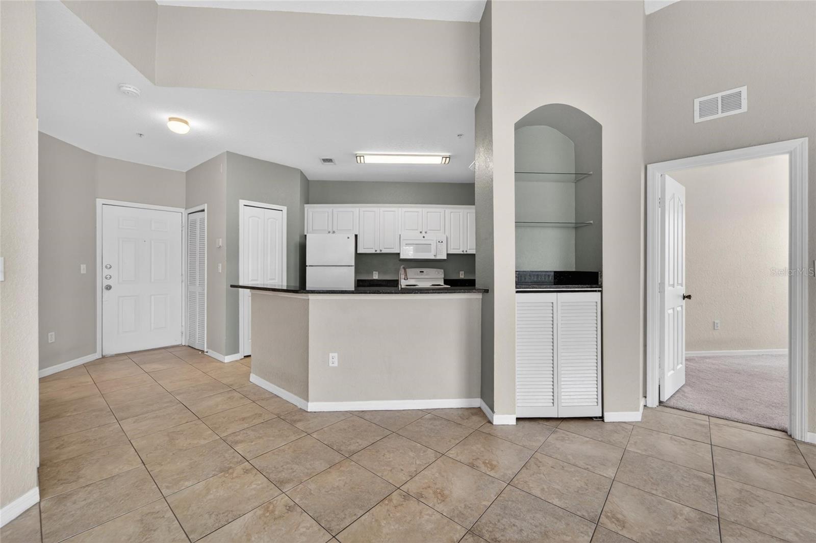 Image 11 of 42 For 5611 Legacy Crescent Place 304