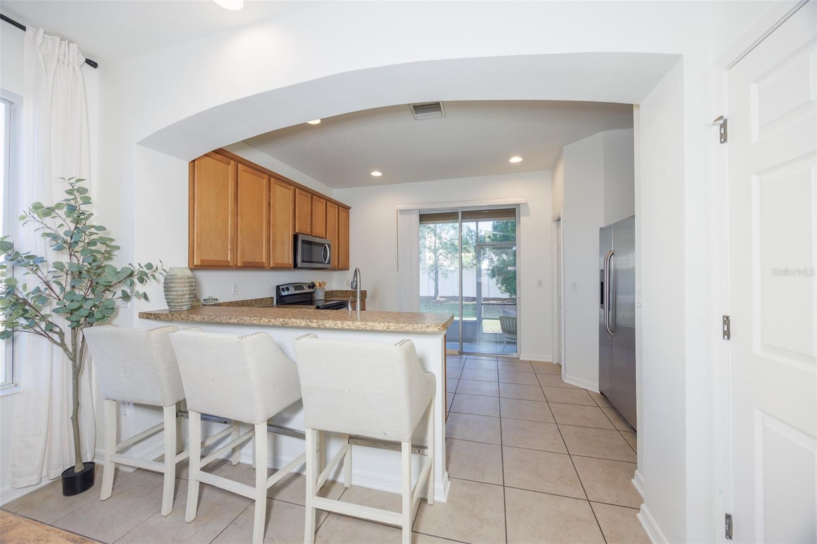 Image 7 of 28 For 8830 Red Beechwood Court
