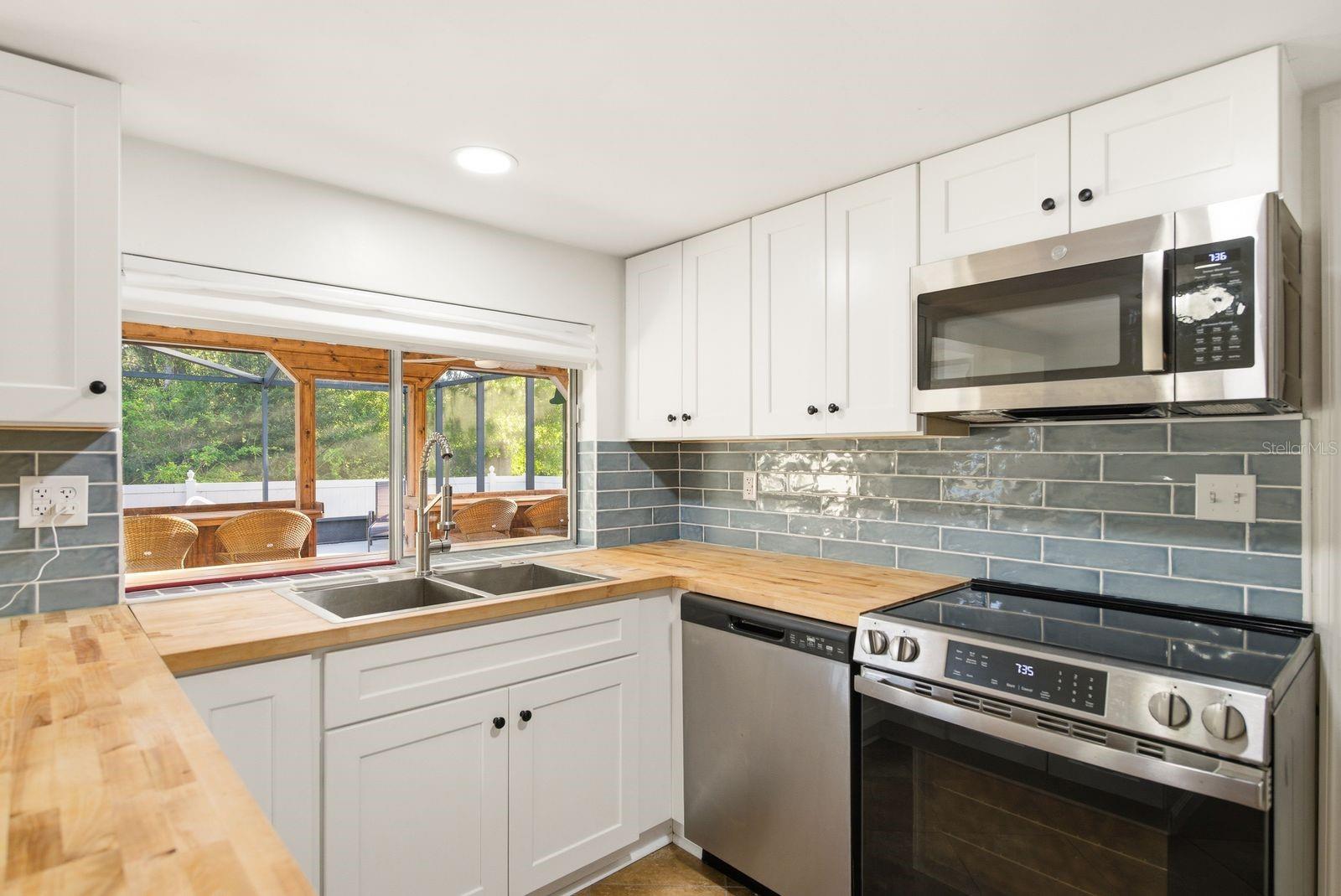 Image 15 of 67 For 3705 Grayton Drive