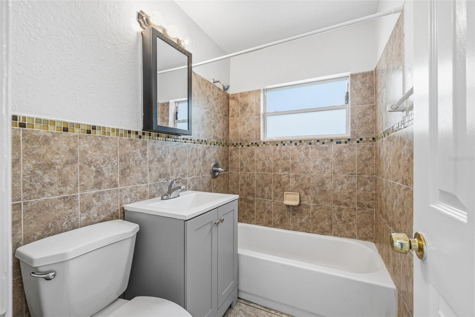 Image 15 of 24 For 10015 23rd Street