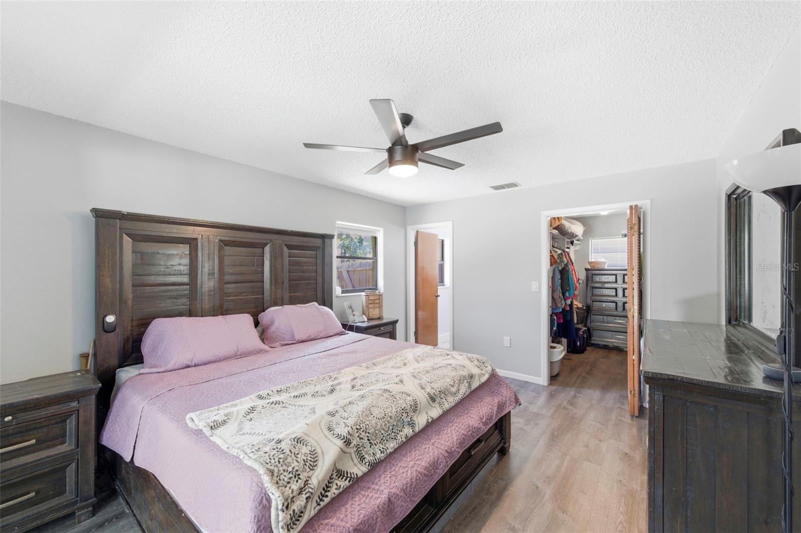 Image 17 of 42 For 7377 Skylark Drive
