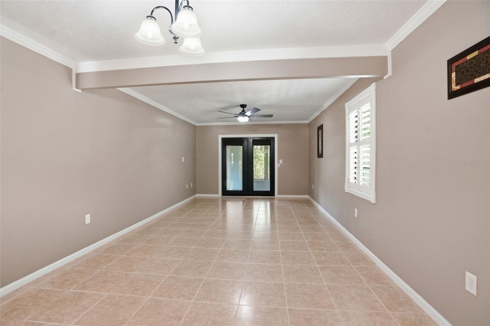Image 10 of 38 For 913 Candlebrook Lane