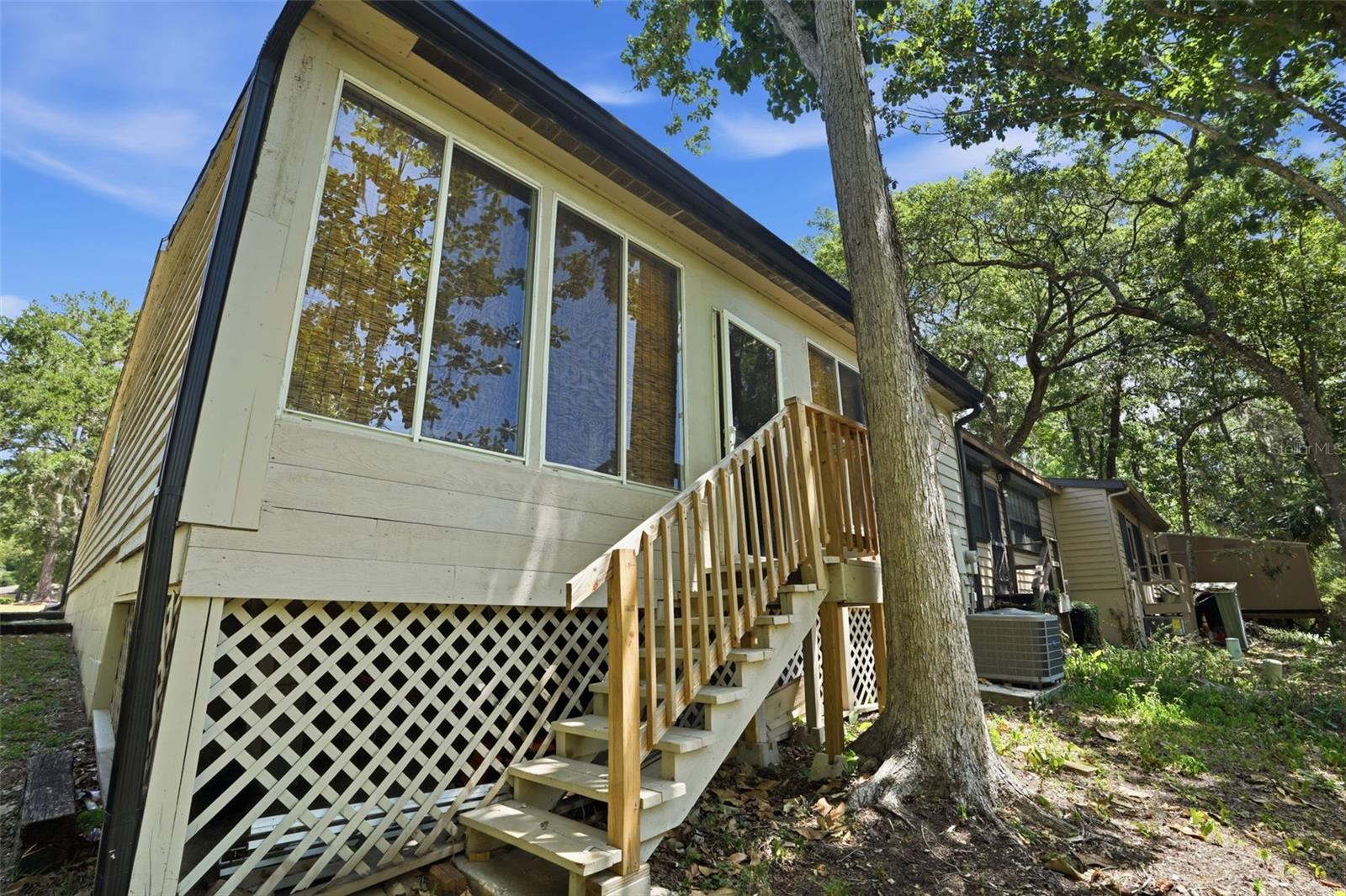Image 30 of 38 For 913 Candlebrook Lane
