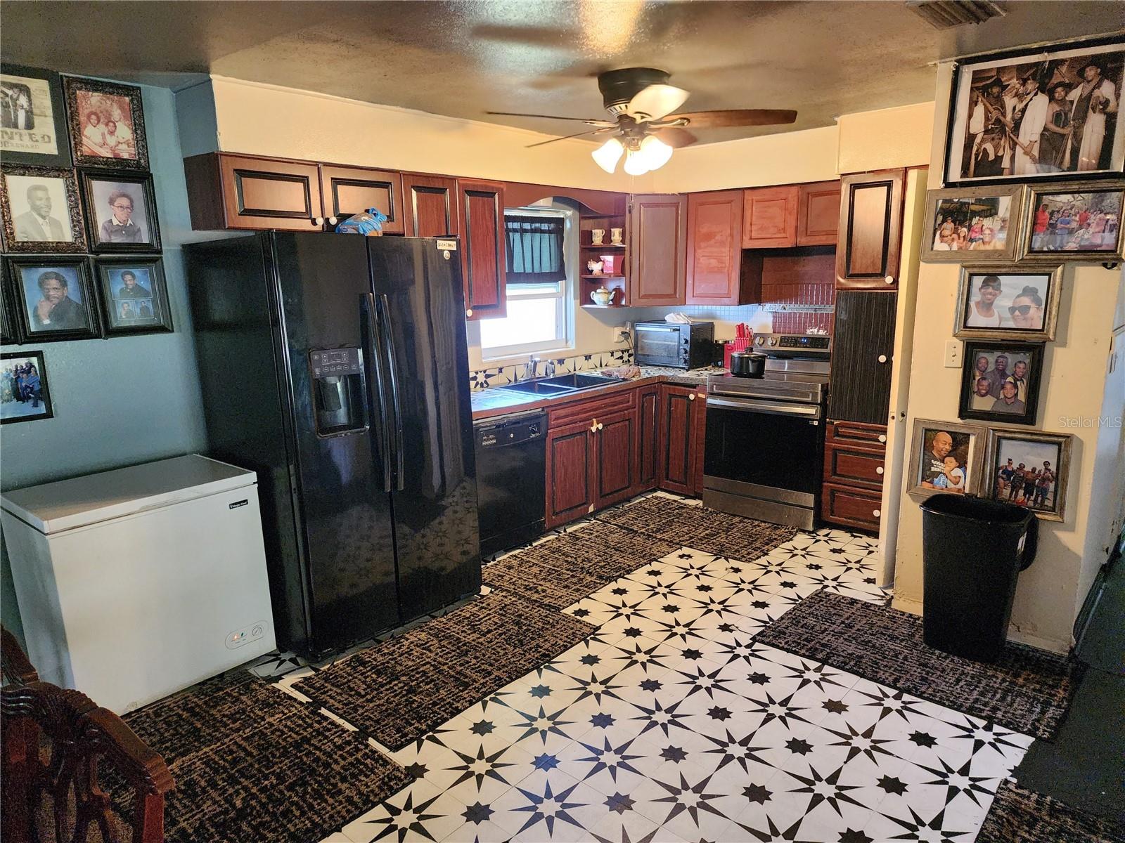 Image 5 of 20 For 1317 Moss Lane