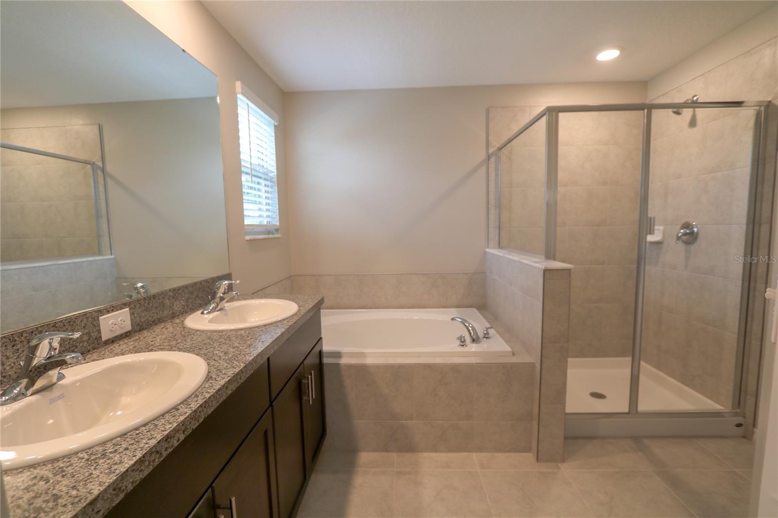 Image 11 of 32 For 4714 Norman Oak Place