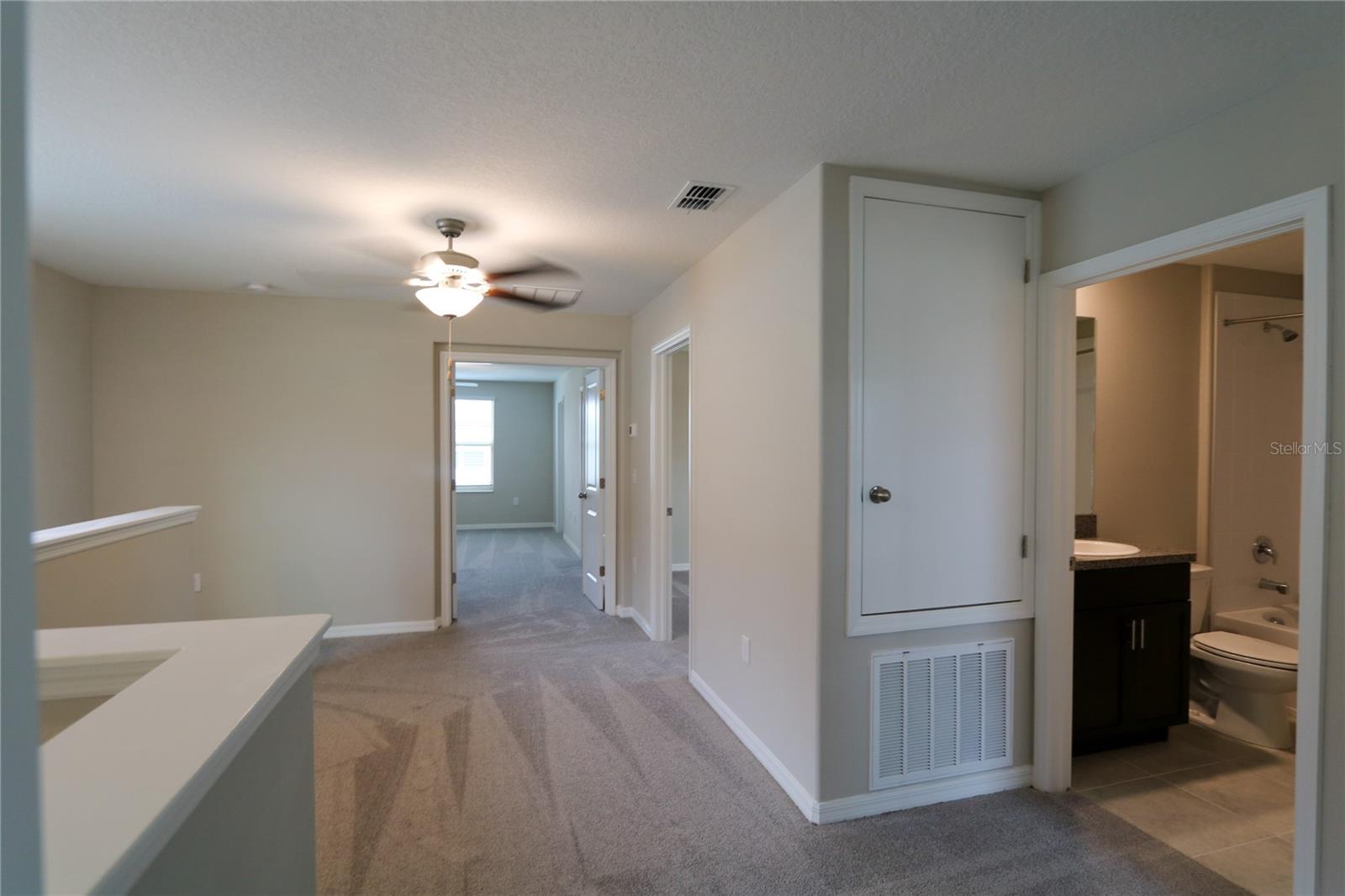 Image 15 of 32 For 4714 Norman Oak Place