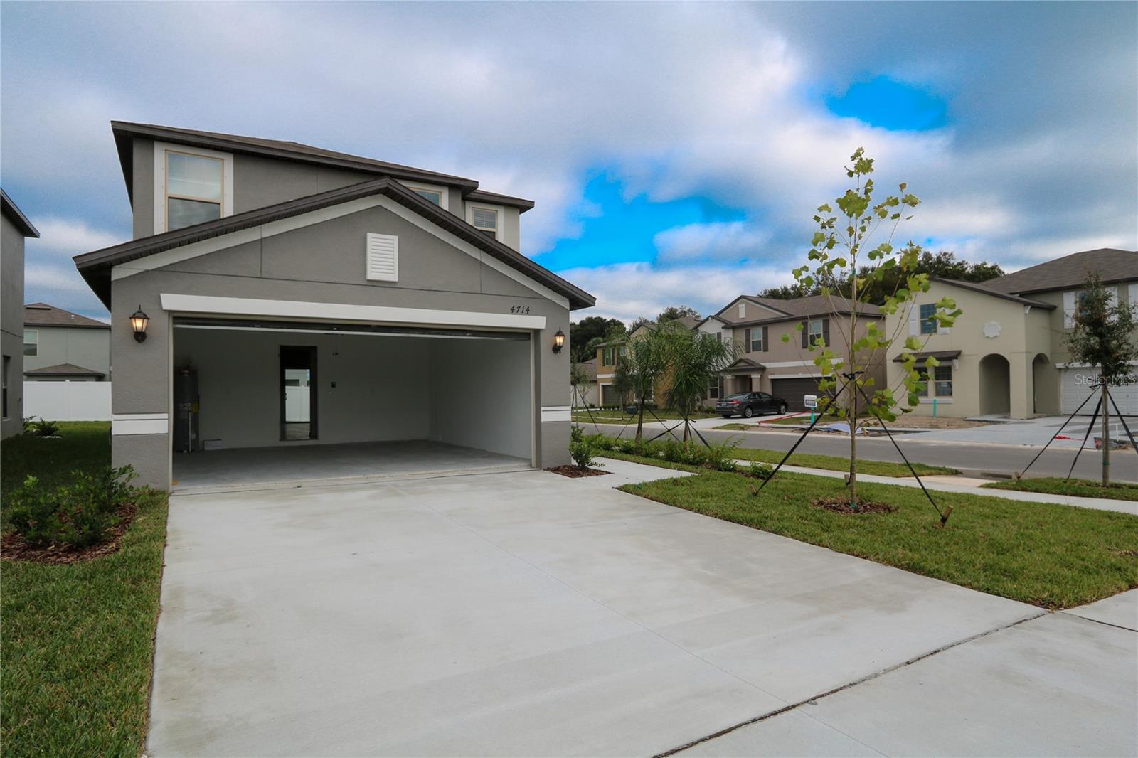 Image 21 of 32 For 4714 Norman Oak Place