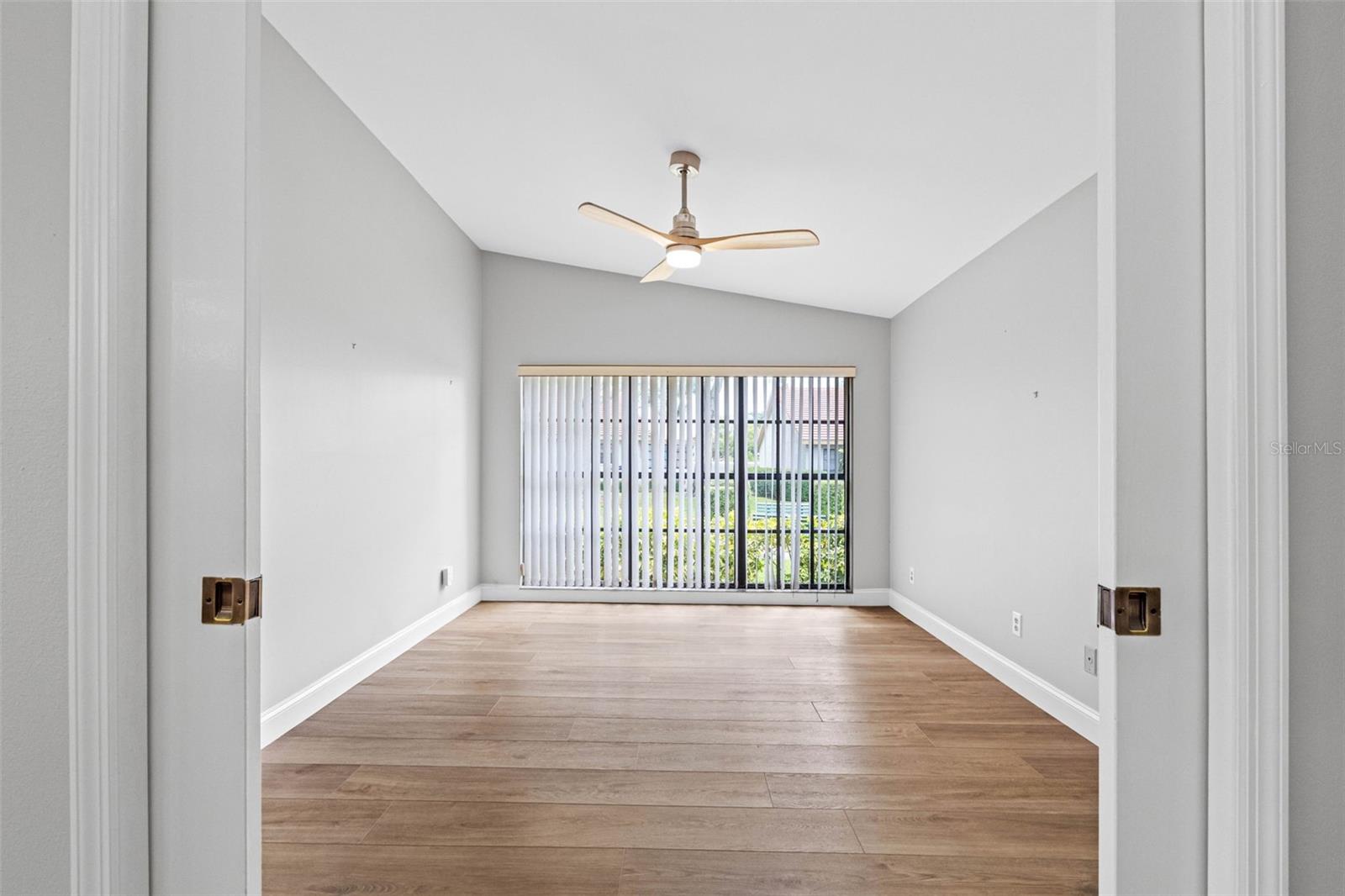 Image 17 of 53 For 2022 Arbor Lane