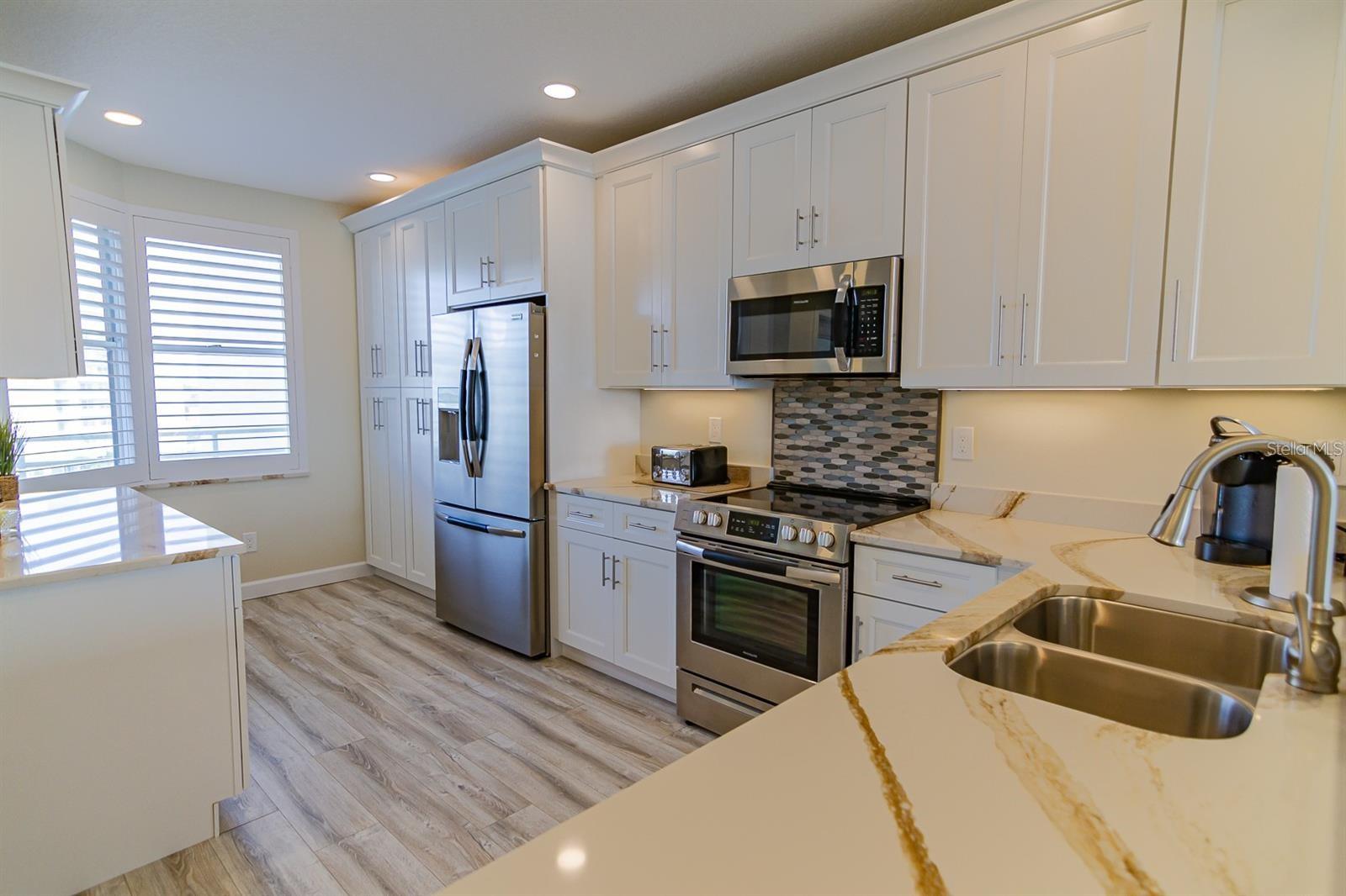 Image 2 of 27 For 7974 Sailboat Key Boulevard S 402