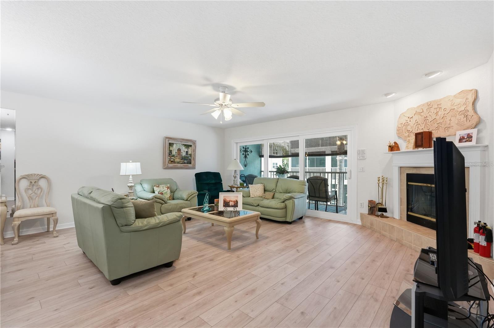 Image 15 of 64 For 545 Pinellas Bayway S 302