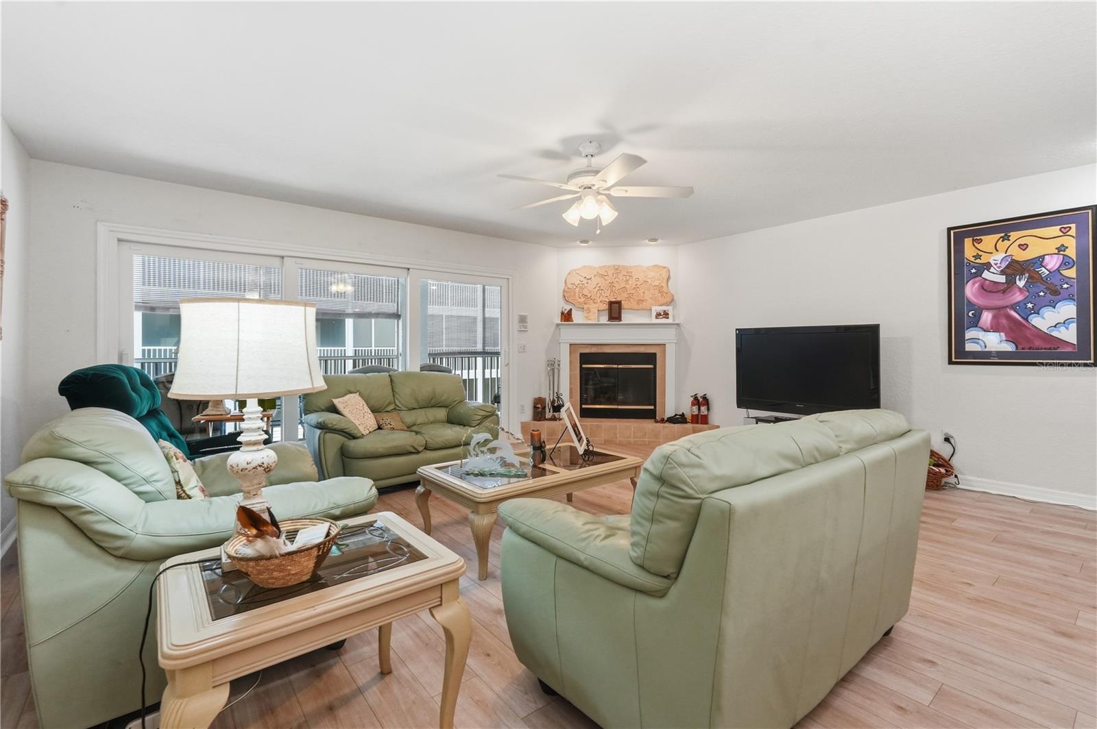 Image 16 of 64 For 545 Pinellas Bayway S 302