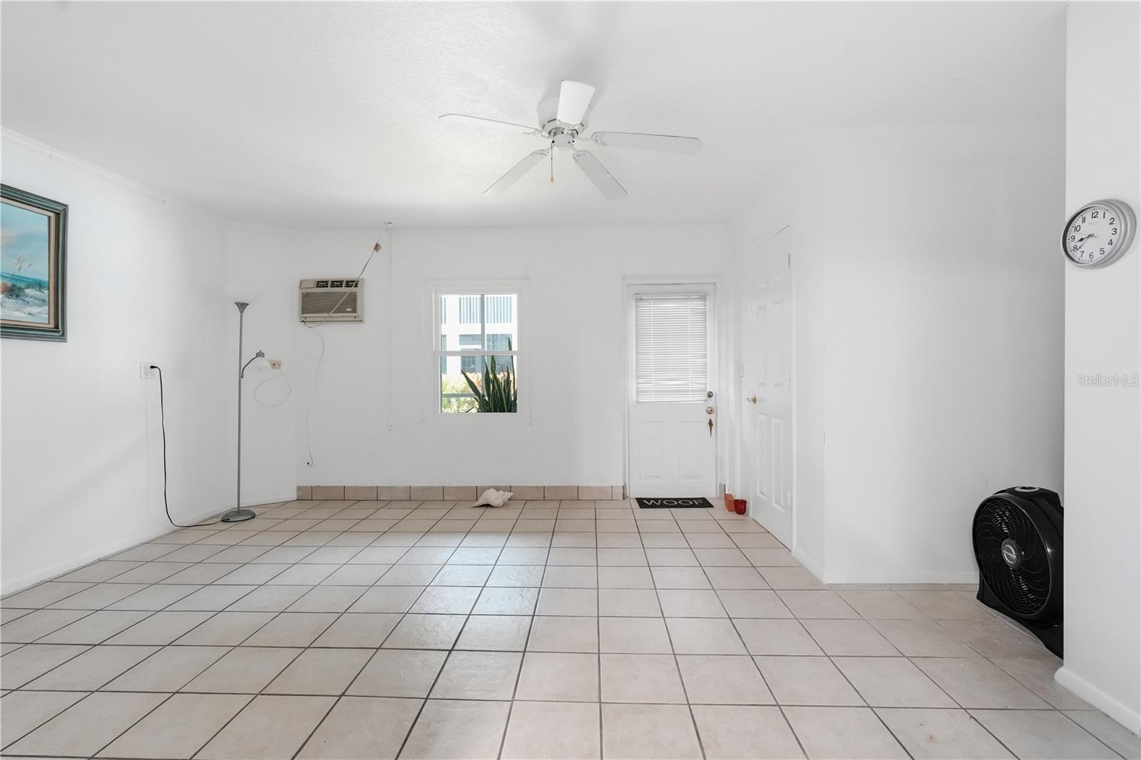 Image 22 of 64 For 545 Pinellas Bayway S 302