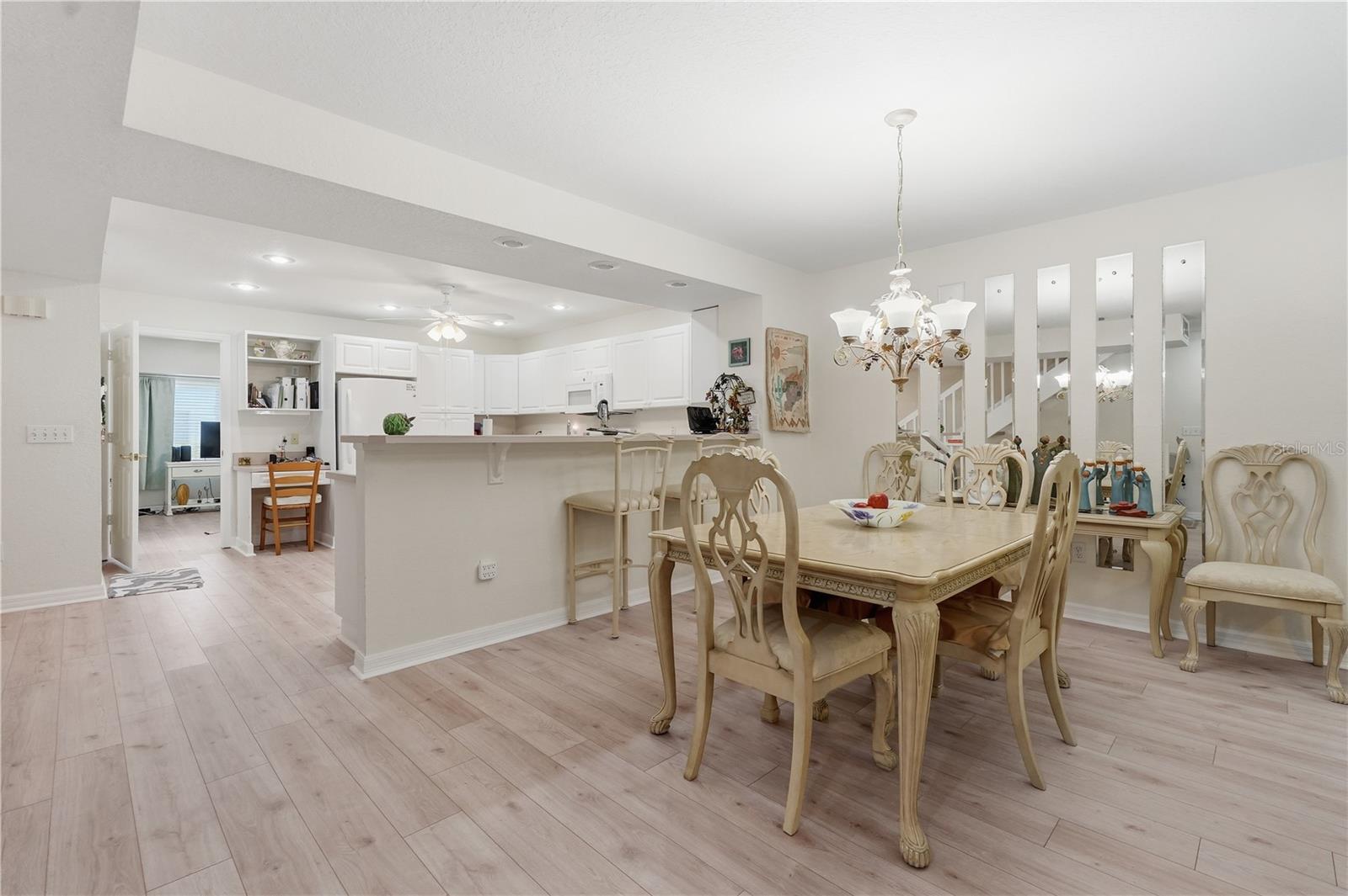 Image 3 of 64 For 545 Pinellas Bayway S 302