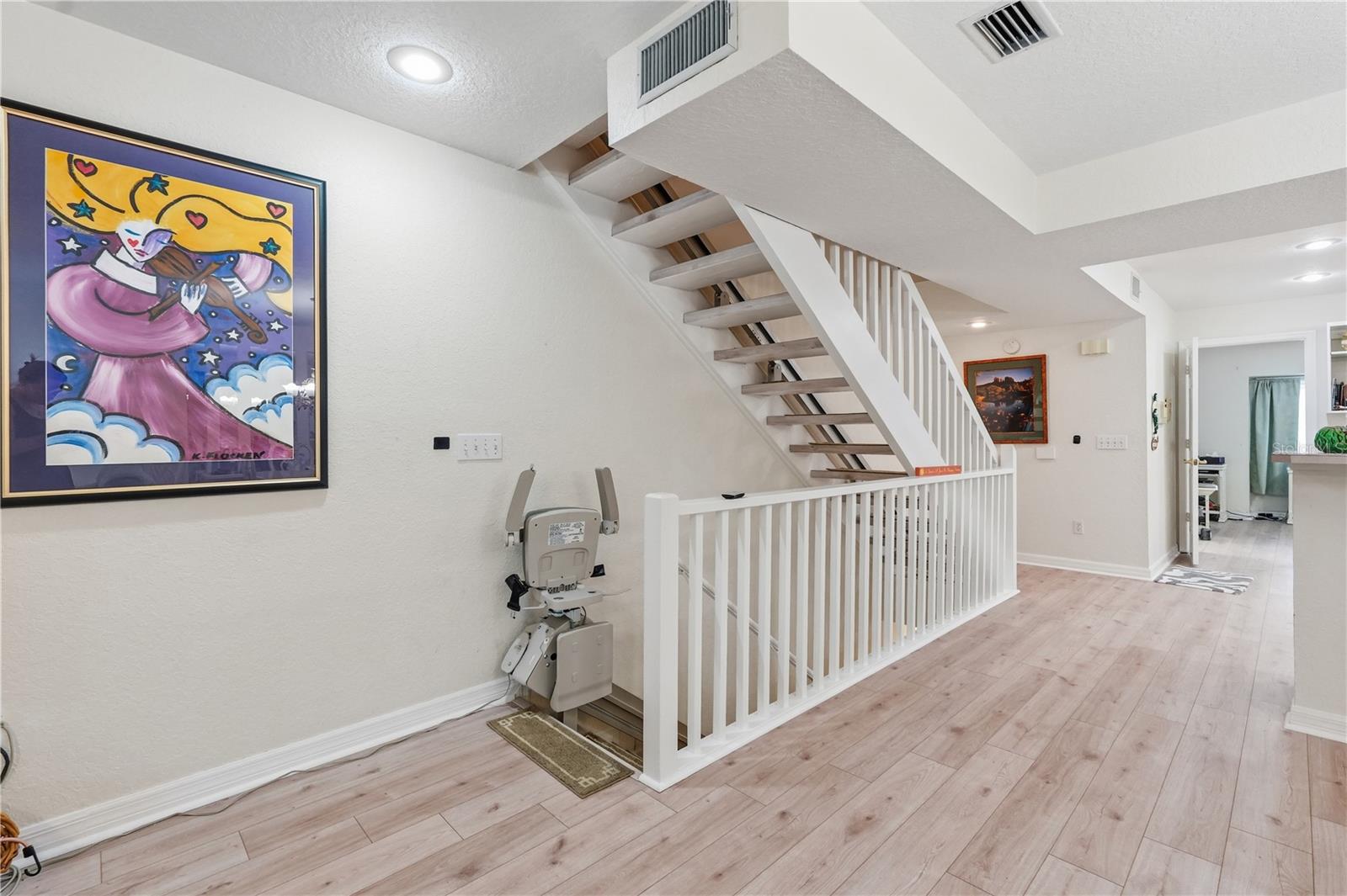 Image 4 of 64 For 545 Pinellas Bayway S 302