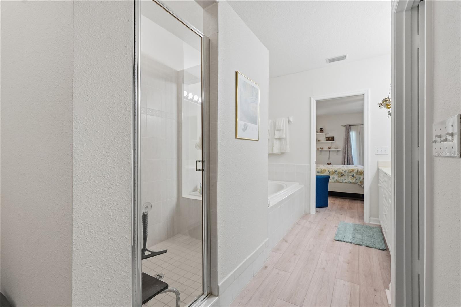 Image 41 of 64 For 545 Pinellas Bayway S 302
