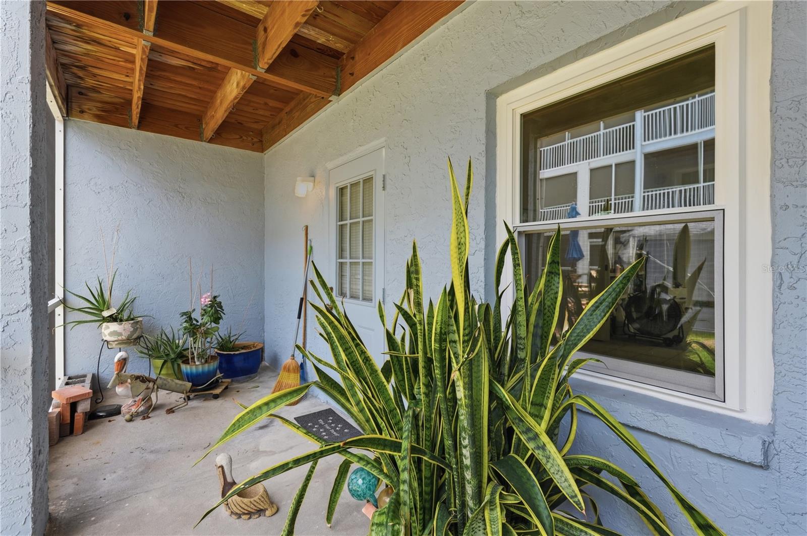 Image 46 of 64 For 545 Pinellas Bayway S 302