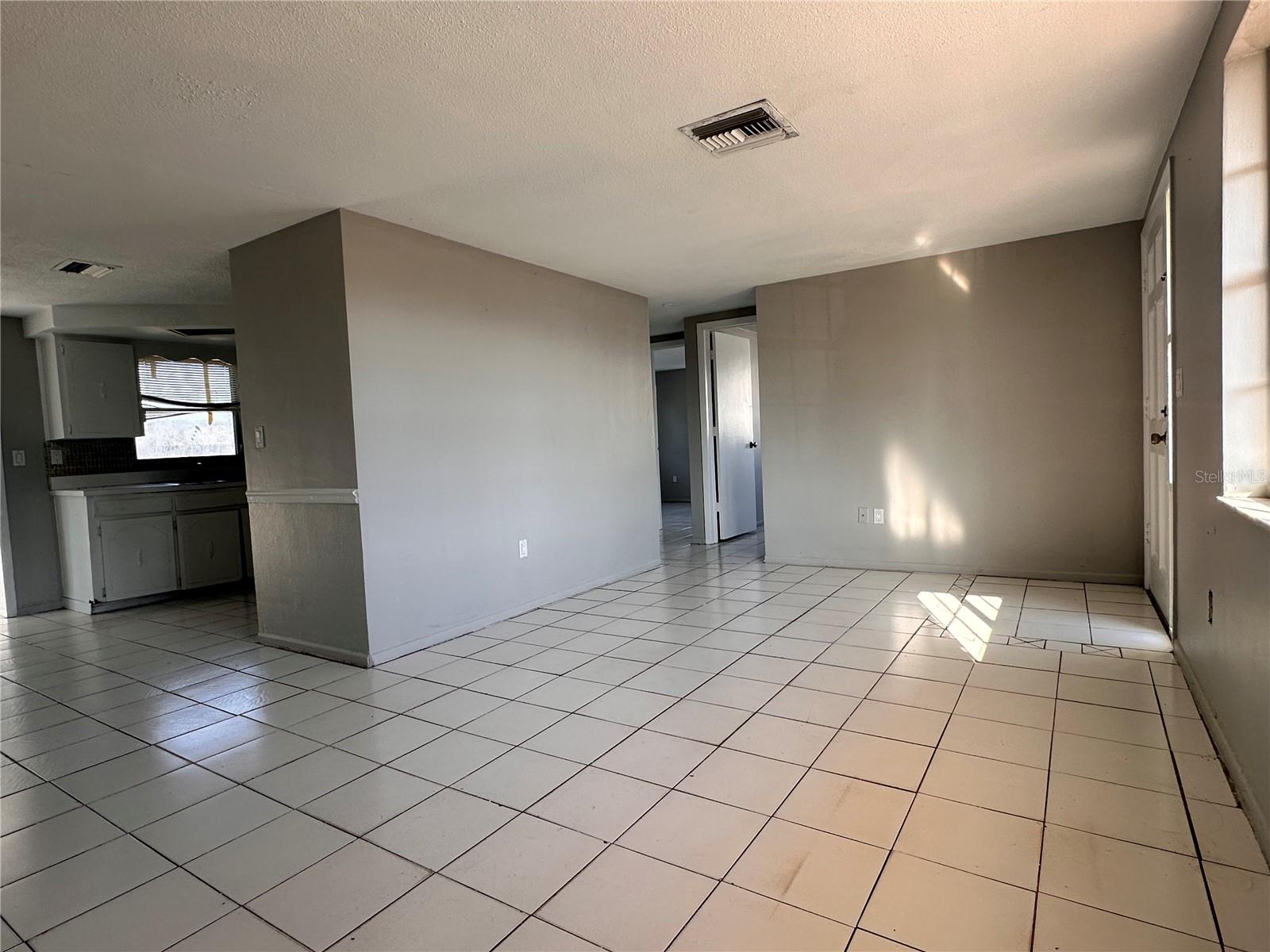 Image 4 of 22 For 3215 Bright Drive