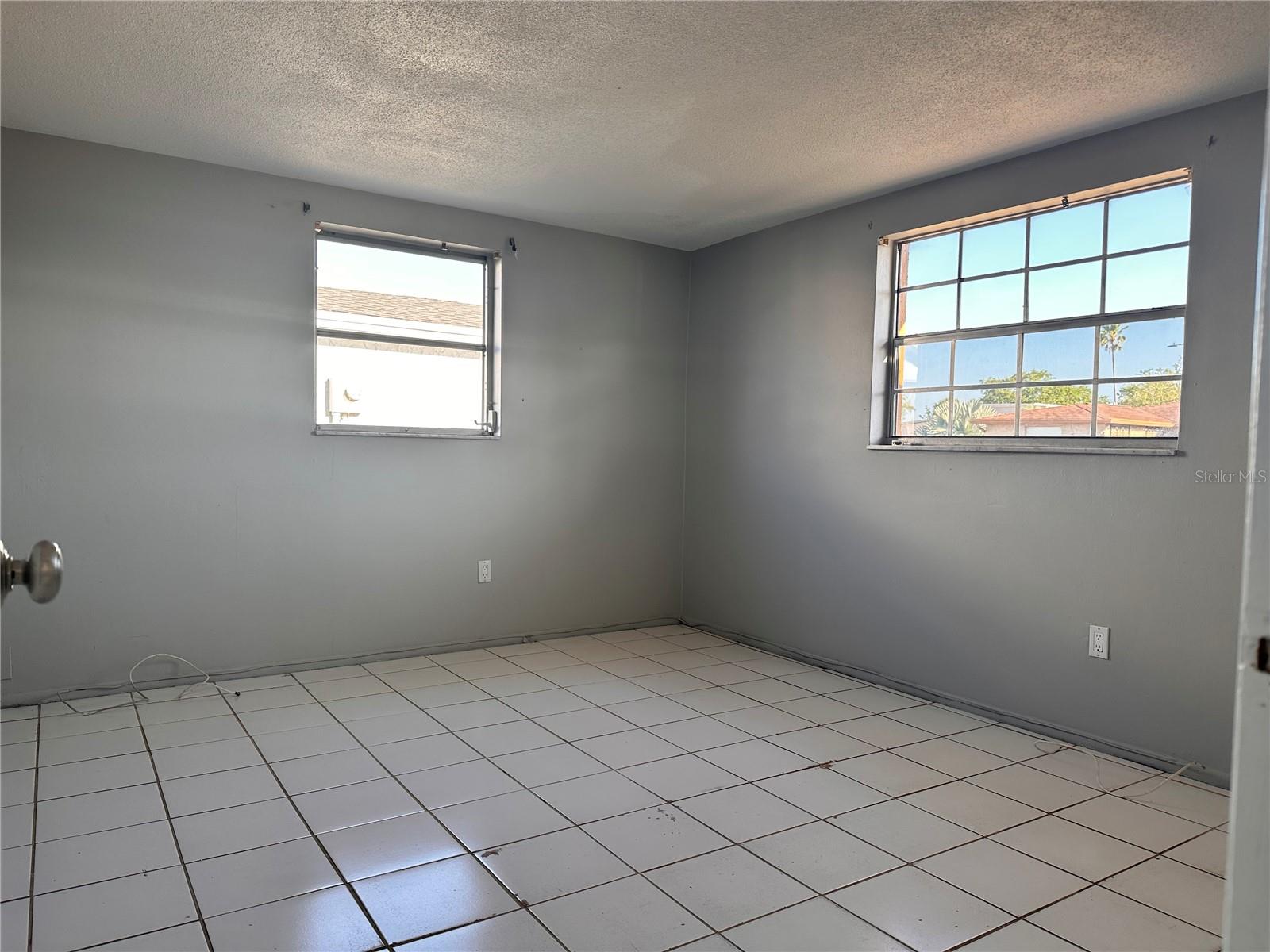 Image 6 of 22 For 3215 Bright Drive