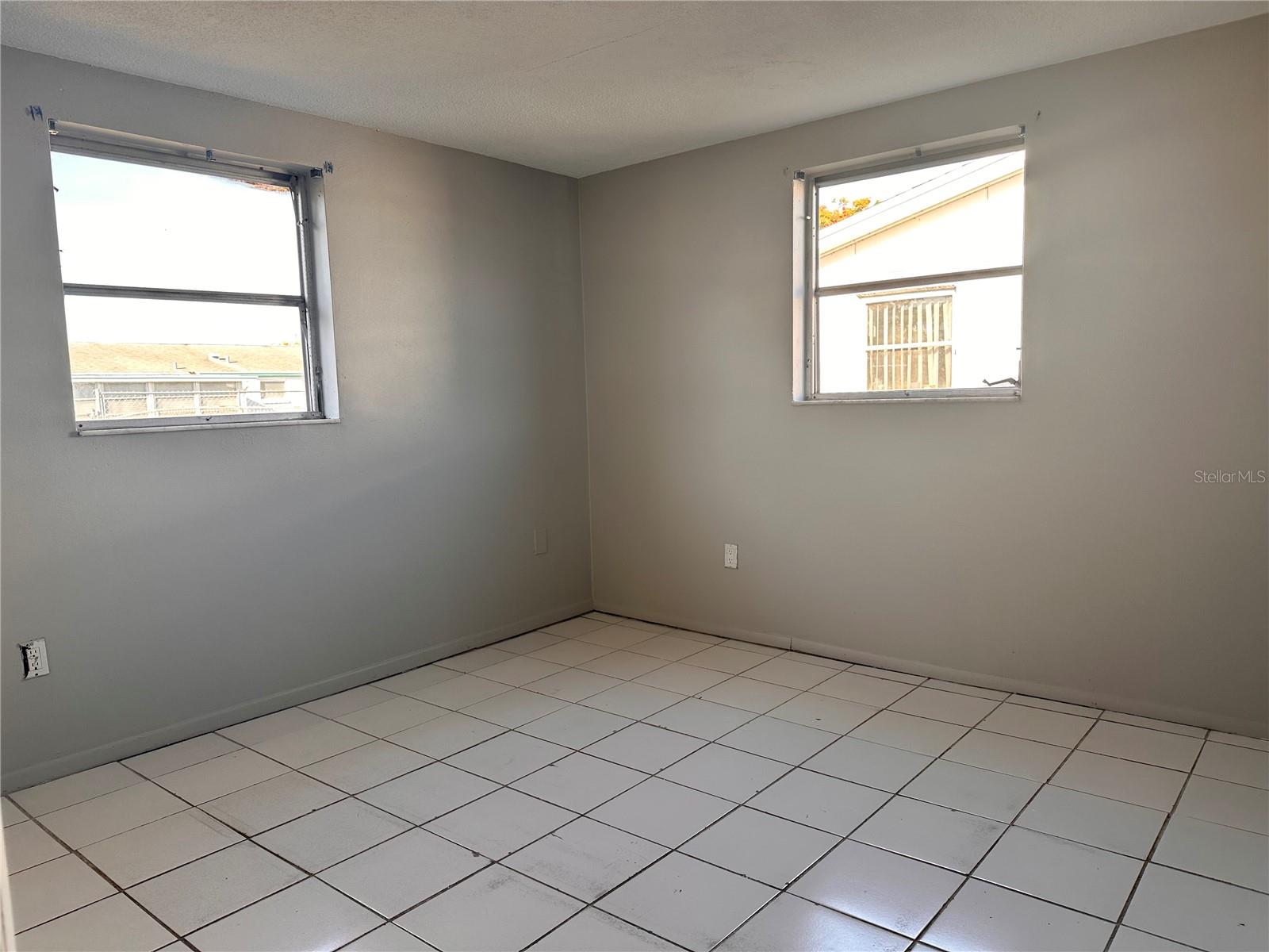 Image 8 of 22 For 3215 Bright Drive