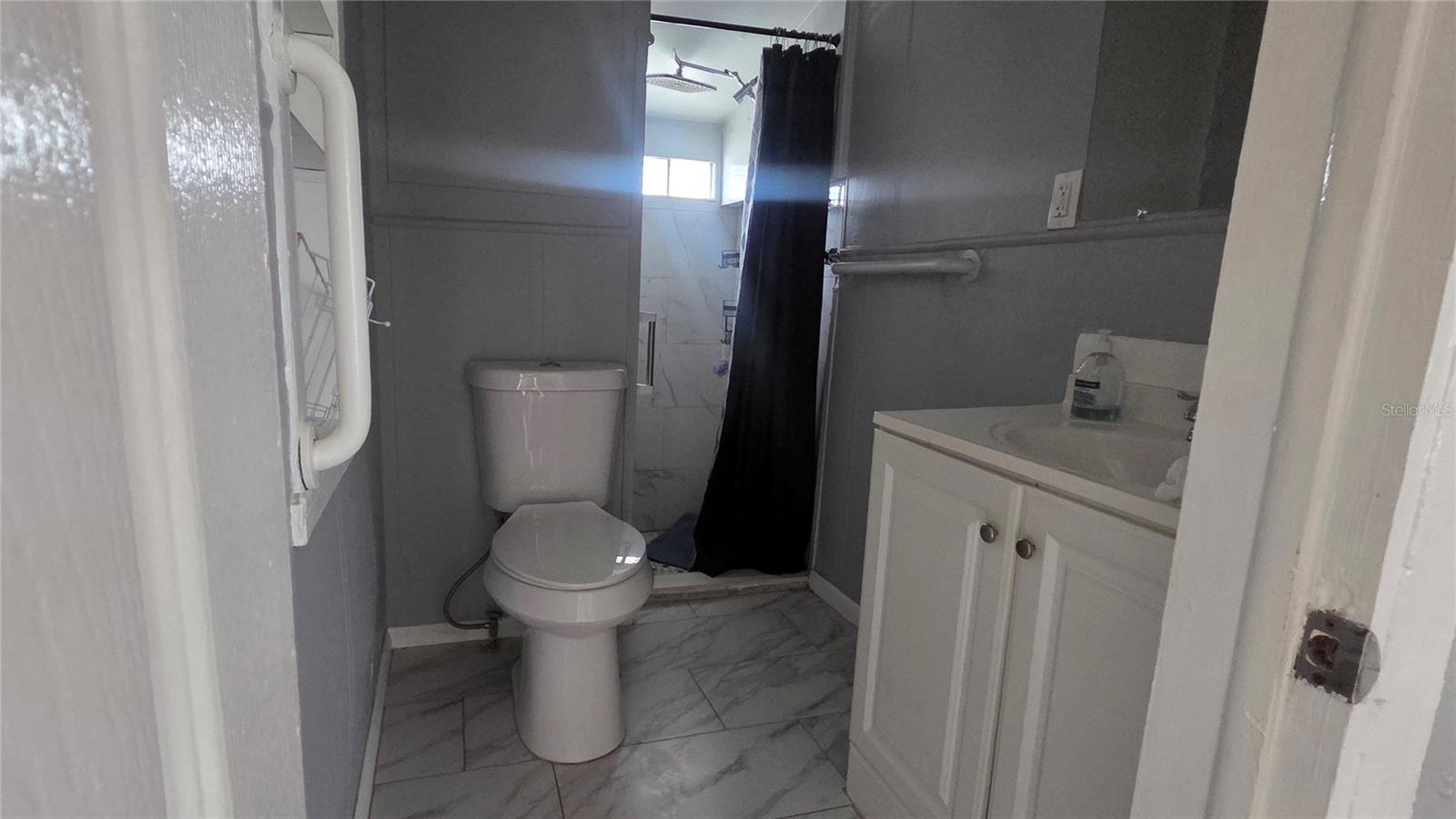 Image 5 of 11 For 5475 42nd Street N 1