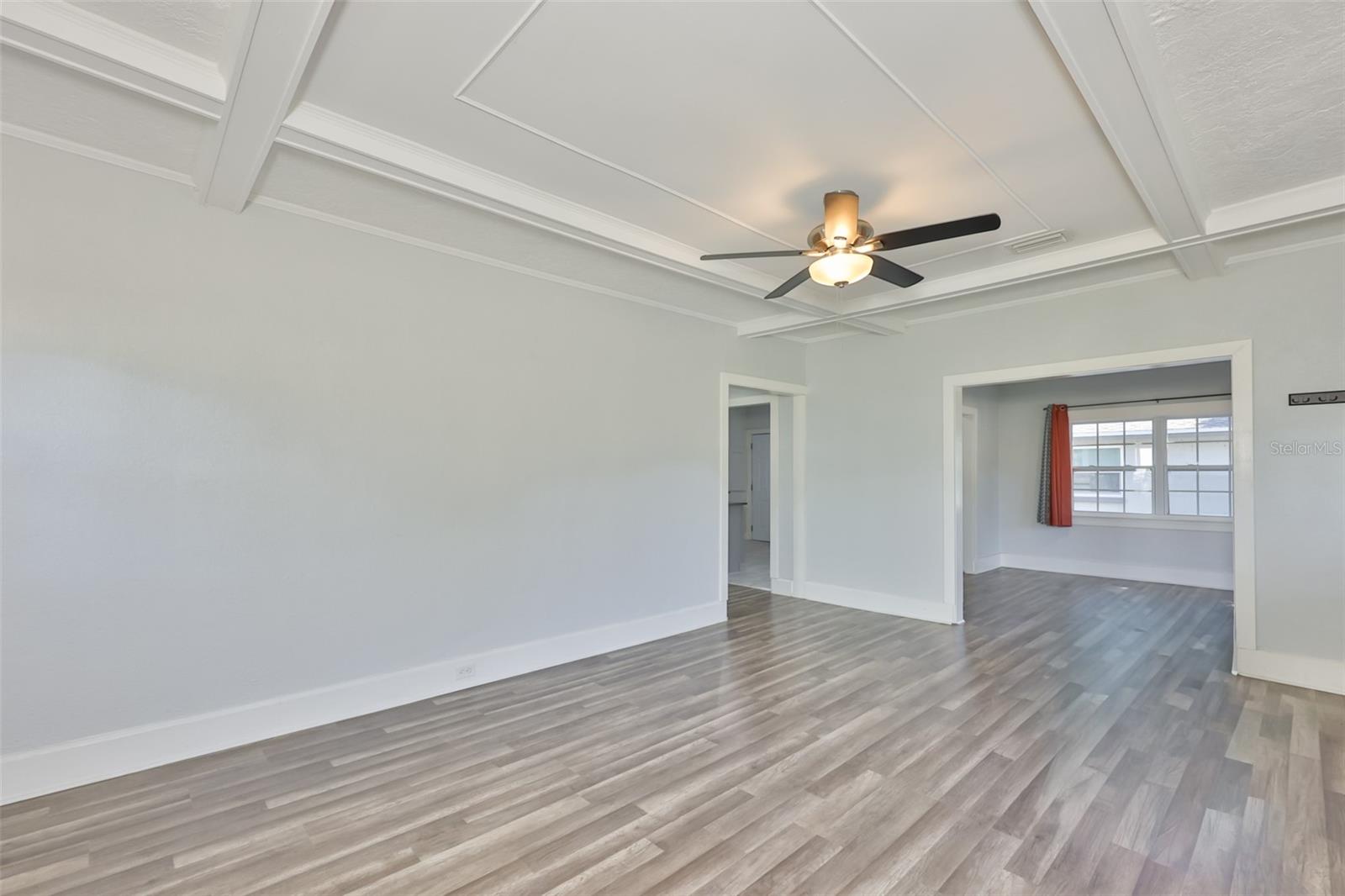 Image 18 of 29 For 5211 4th Avenue S