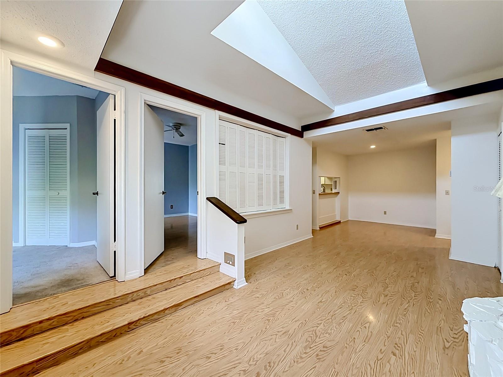 Image 5 of 18 For 4405 Fair Oaks Avenue 18