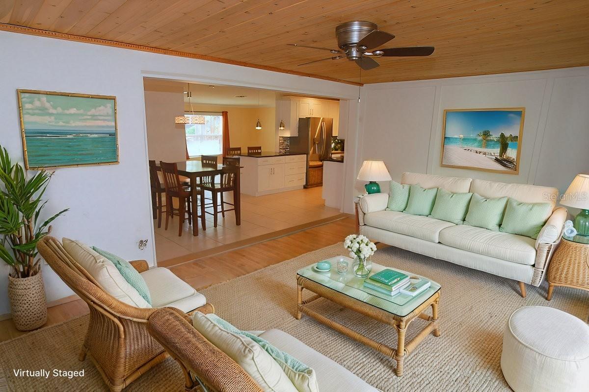 Image 13 of 63 For 468 Limewood Avenue