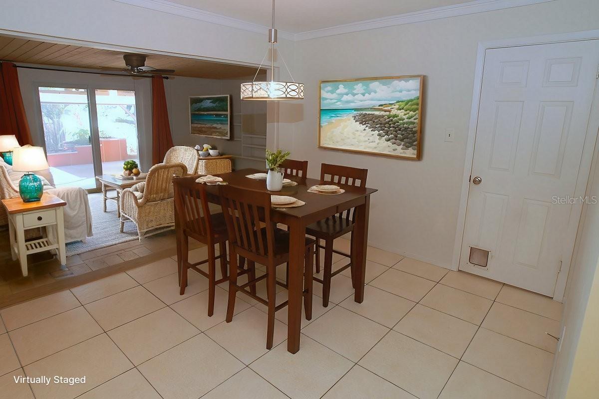 Image 14 of 63 For 468 Limewood Avenue