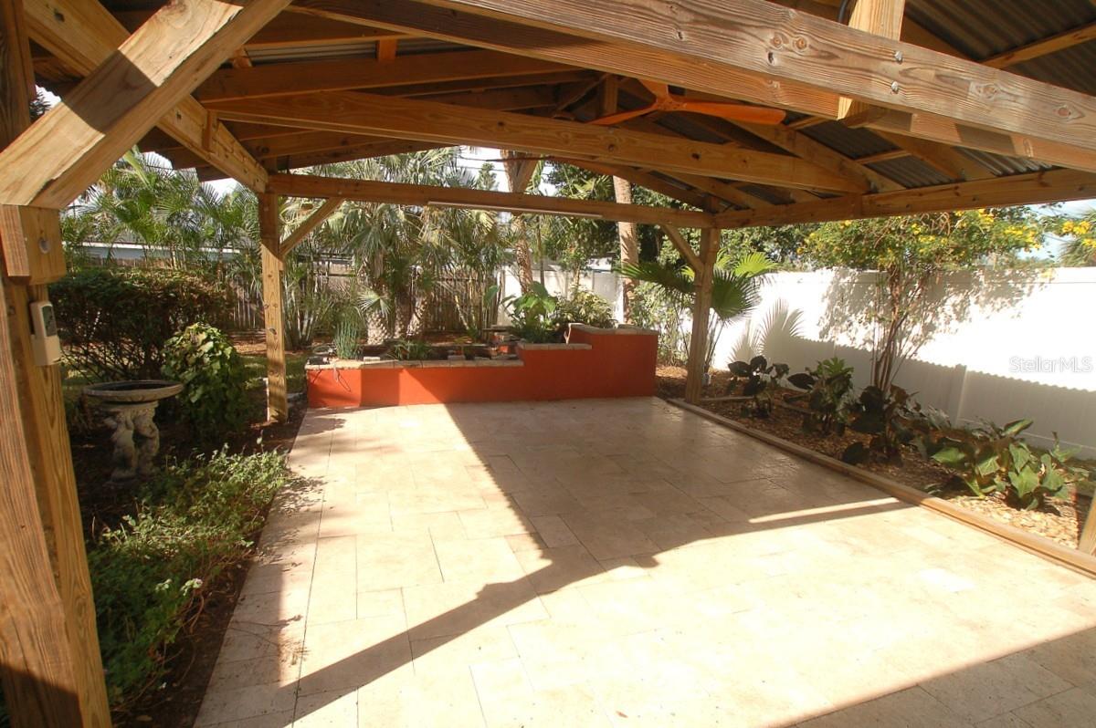 Image 39 of 63 For 468 Limewood Avenue