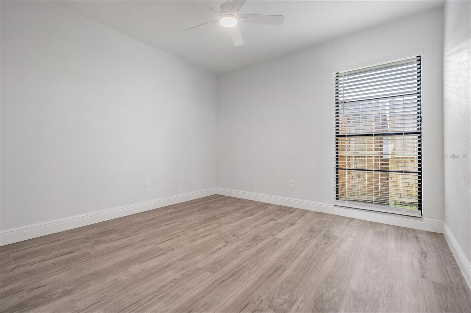 Image 30 of 56 For 11005 Underwood Place