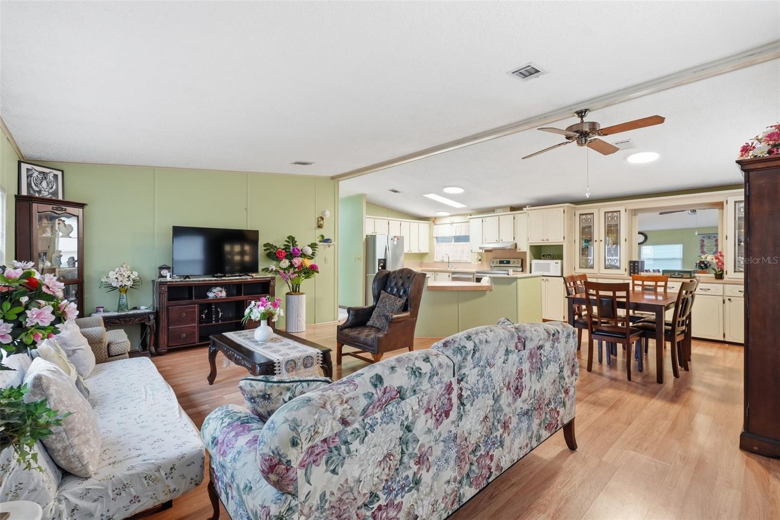 Image 3 of 45 For 5027 Forest Crest Drive