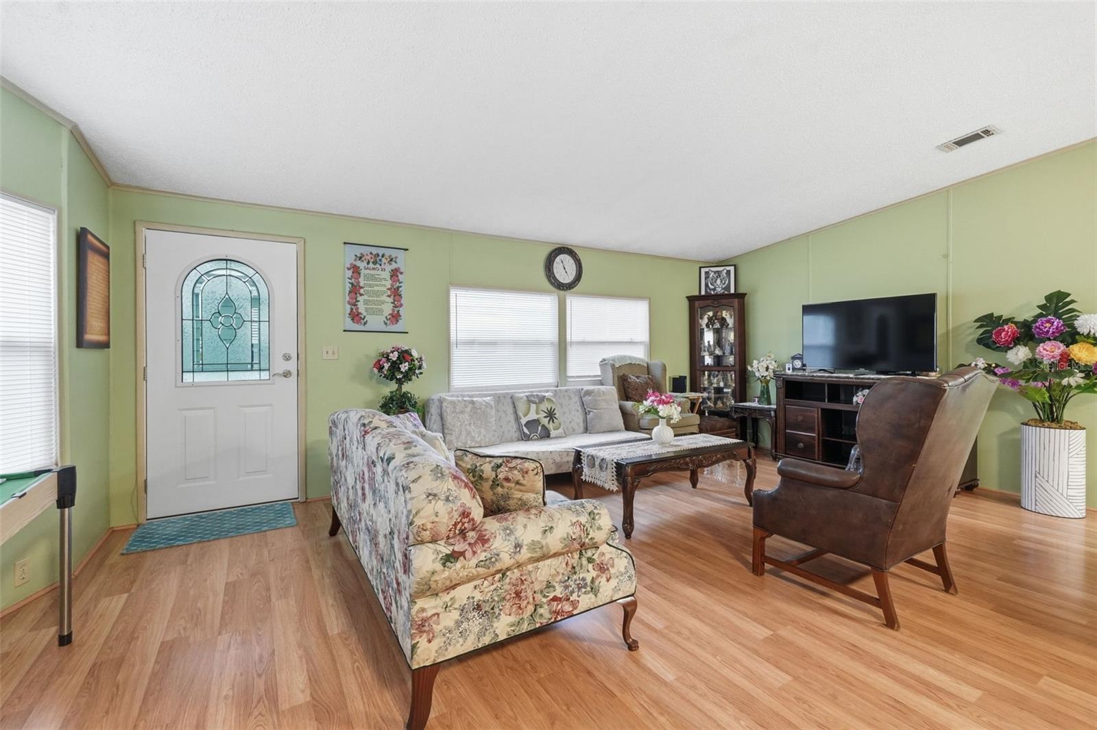 Image 4 of 45 For 5027 Forest Crest Drive